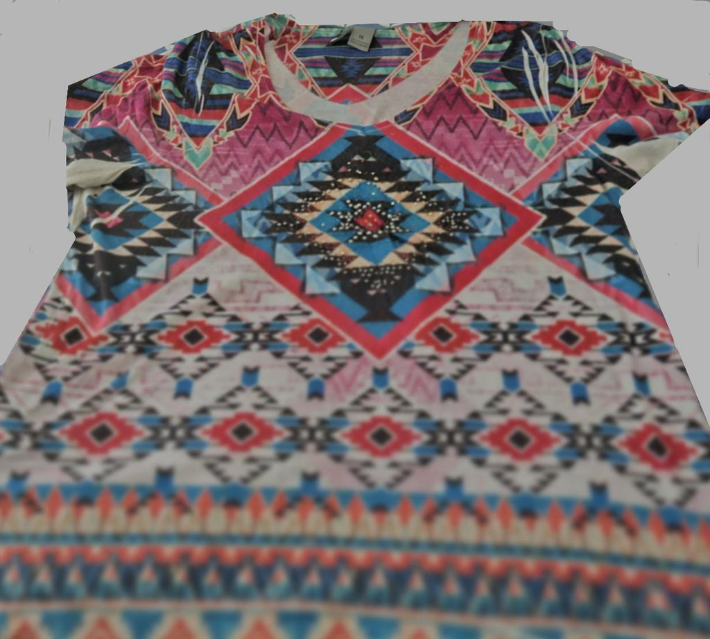 Geometric Designed Top